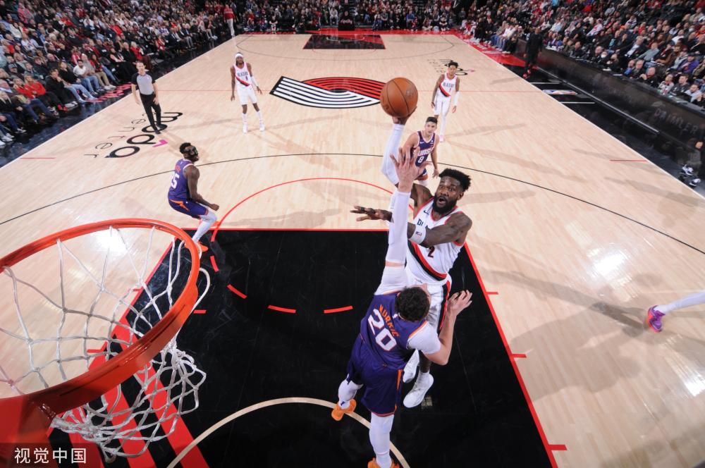 他的多面性 他的多面性