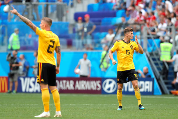 两名备受关 两名备受关