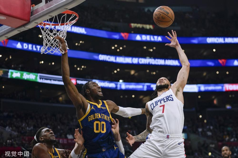 配两个方面 配两个方面