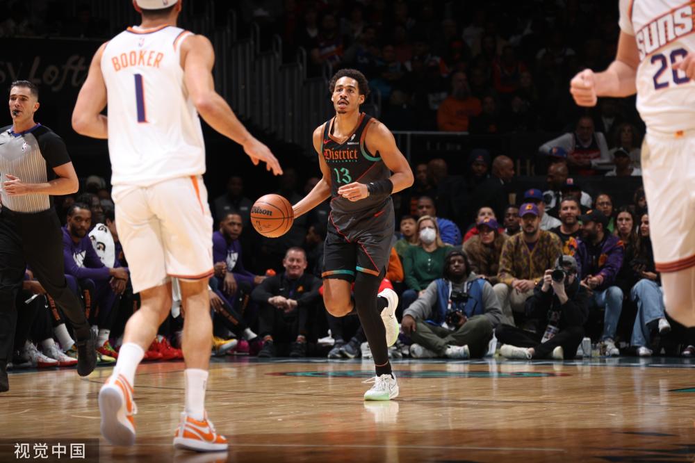 回合中占据 回合中占据