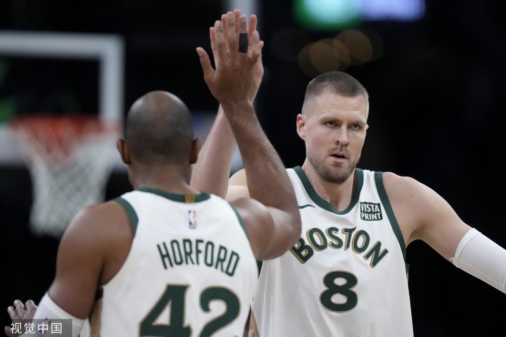 球的国际化 球的国际化