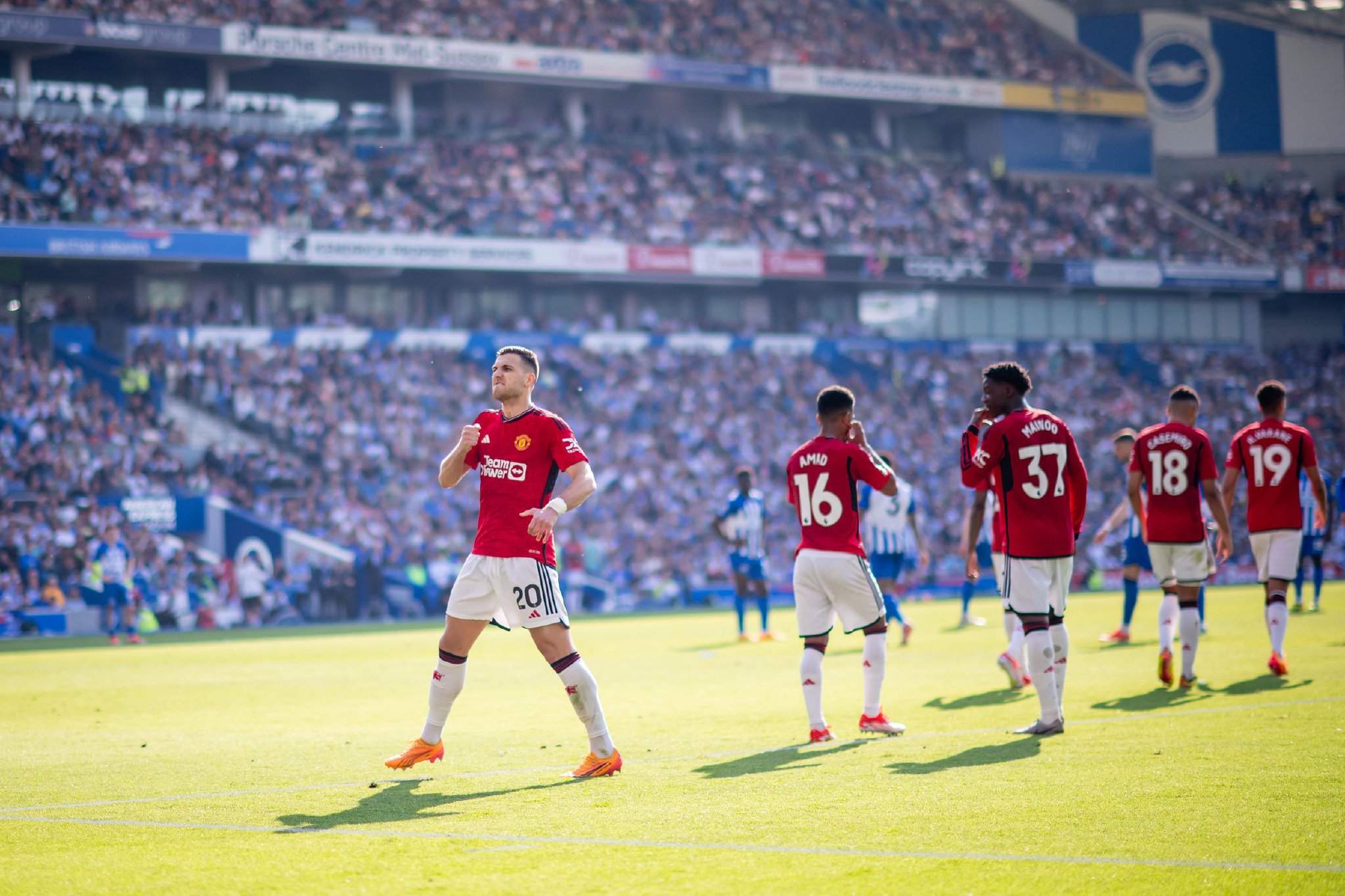 而变得更加 而变得更加