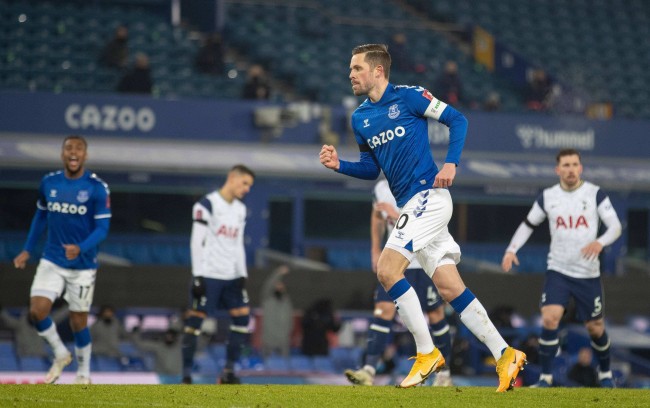 热门话题 热门话题